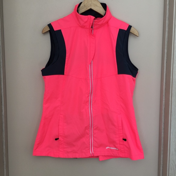 Brooks running vest pink Clearance